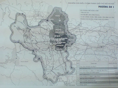 Description: 1/8/2008: Chính thức mở rộng địa giới hành chính thủ đô Hà Nội