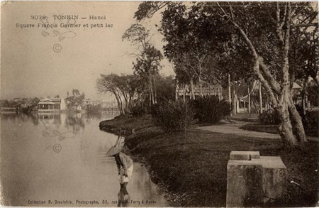 http://img.vietnam.vn/2010/11/01/16/00/3-Chin-goc-but-moc-ben-Ho-Guom-khi-con-nho.jpg