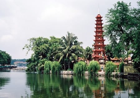 http://images1.afamily.channelvn.net/Images/Uploaded/Share/2010/12/26/ha-noi-4.jpg